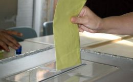 ‘Çek CHP’ye 1 AK Parti’ye 1,5’