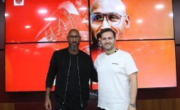 Anelka, Ümraniyespor’a imzayı attı! ‘Benim için büyük bir hedef’