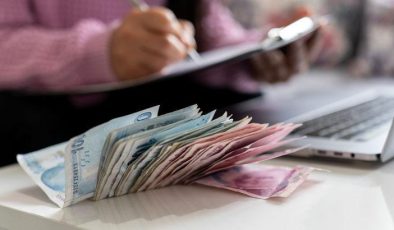 Emekliye promosyon ve ikramiye fırsatı! İşte masadaki 4 farklı formül