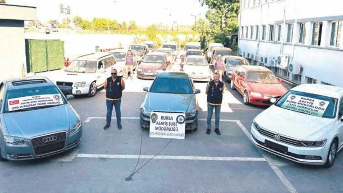 Deprem fırsatçılarına şafak operasyonu