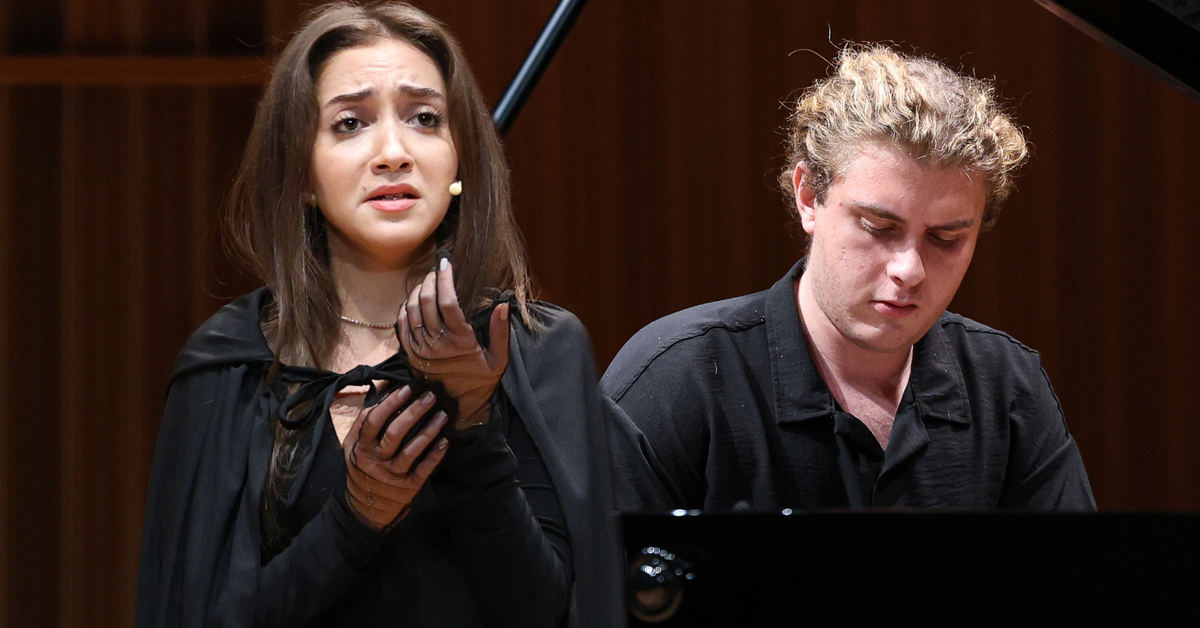 İş Sanat’ın Parlayan Yıldızlar konserleri başladı