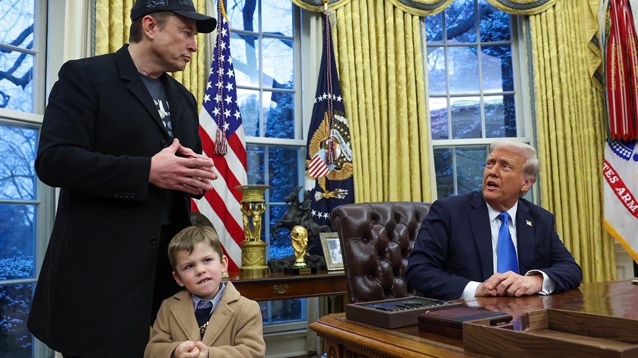 Elon Musk’ın Oval Ofis toplantısına oğluyla katılması gündeme oturdu